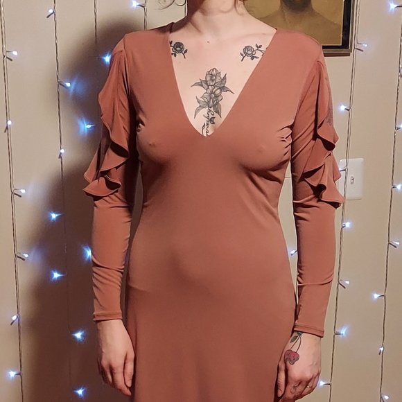 Express Peak-a-Boo Ruffle Long Sleeve Sheath Dress Size Medium - Picture 1 of 11